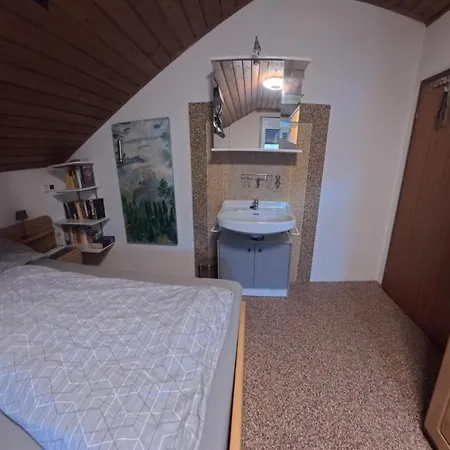 Ri-wo Apartman
